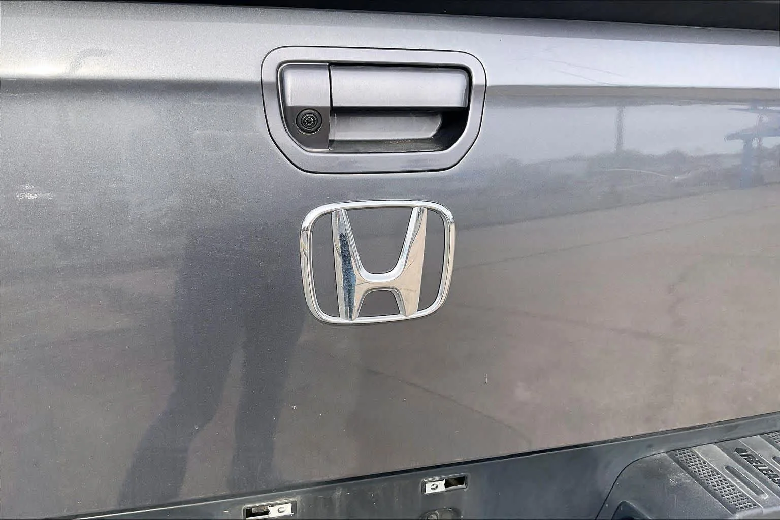 Certified Used 2018 Modern Steel Metallic Honda RTL image 10