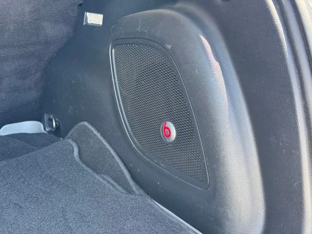 Used 2019 Blue Jeep Limited image 25