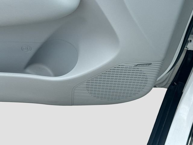 2024 Hyundai Kona Limited - Photo 18