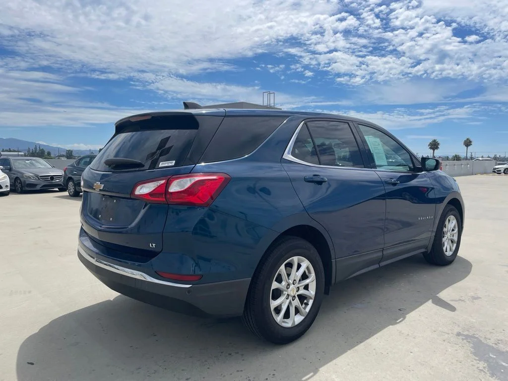 Used 2020 Pacific Blue Metallic Chevrolet LT image 2