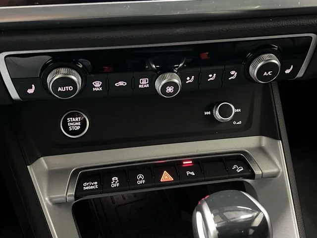 Certified Used 2024  Audi S line Premium image 18