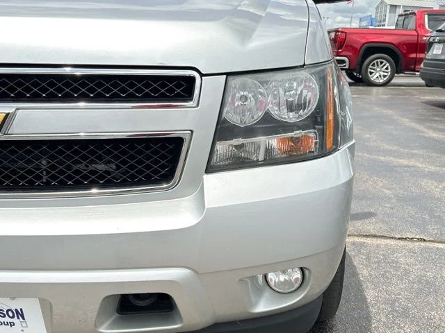 Used 2012 Silver Ice Metallic Chevrolet LT image 3