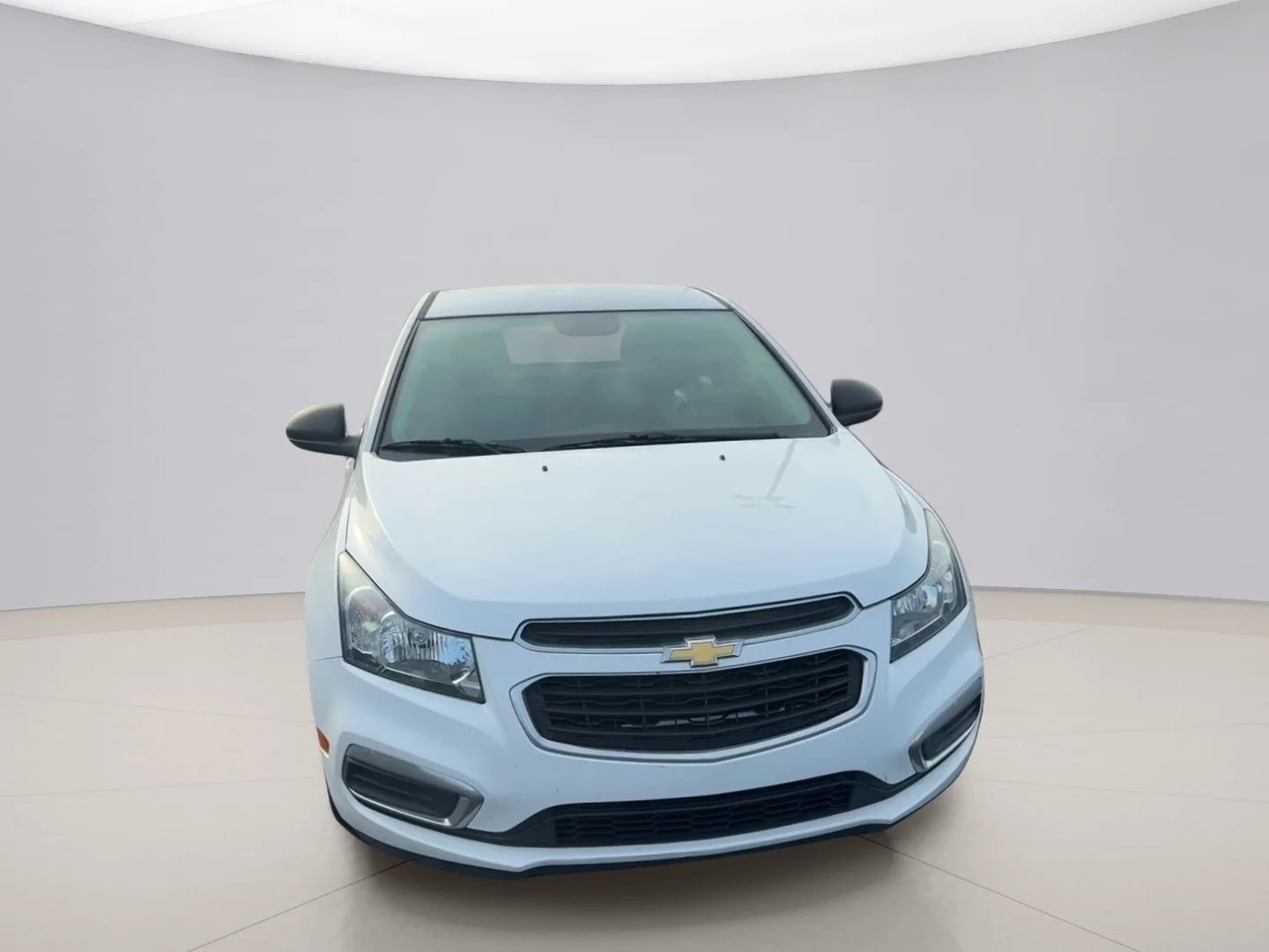 Used 2015 White Chevrolet L image 8