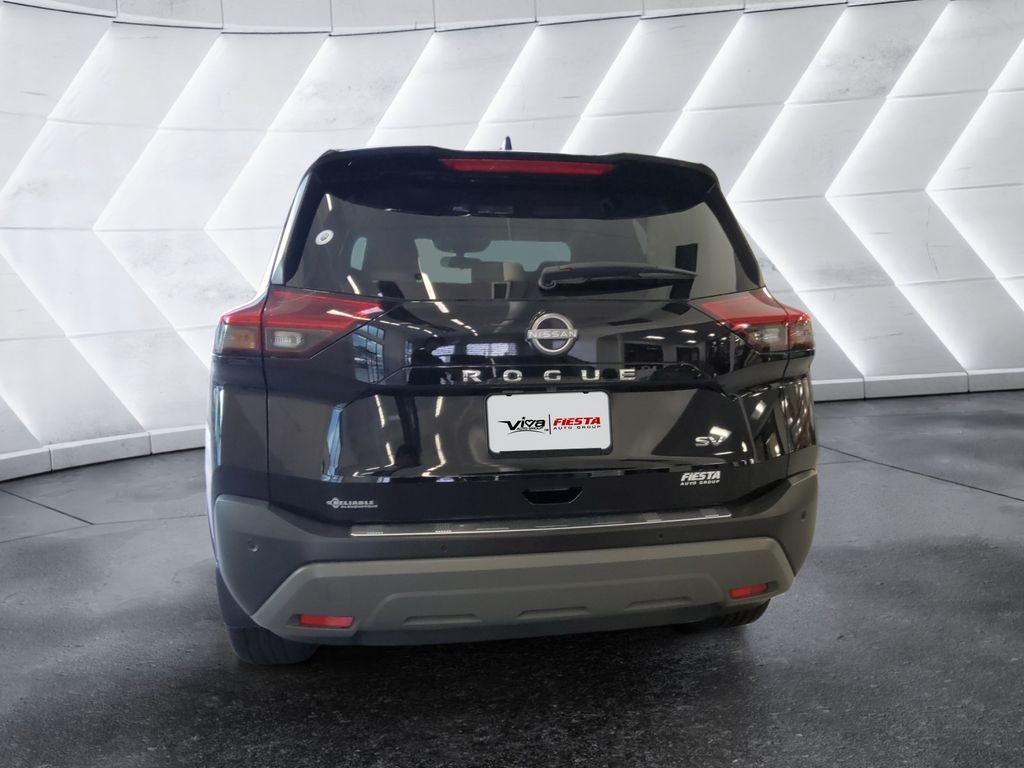 Used 2023 Black Nissan SV image 5