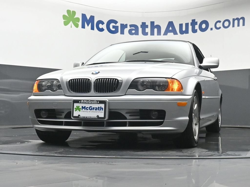 Used 2001 Silver BMW 325Ci image 7