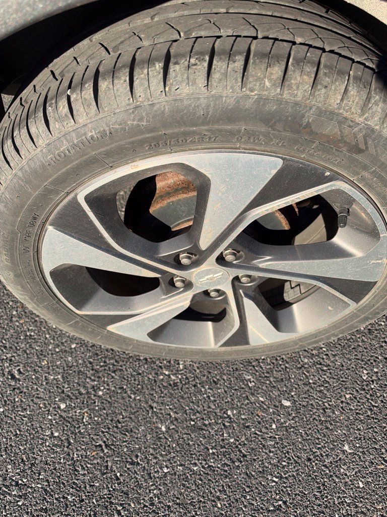 Used 2019 Gray Chevrolet Premier image 29
