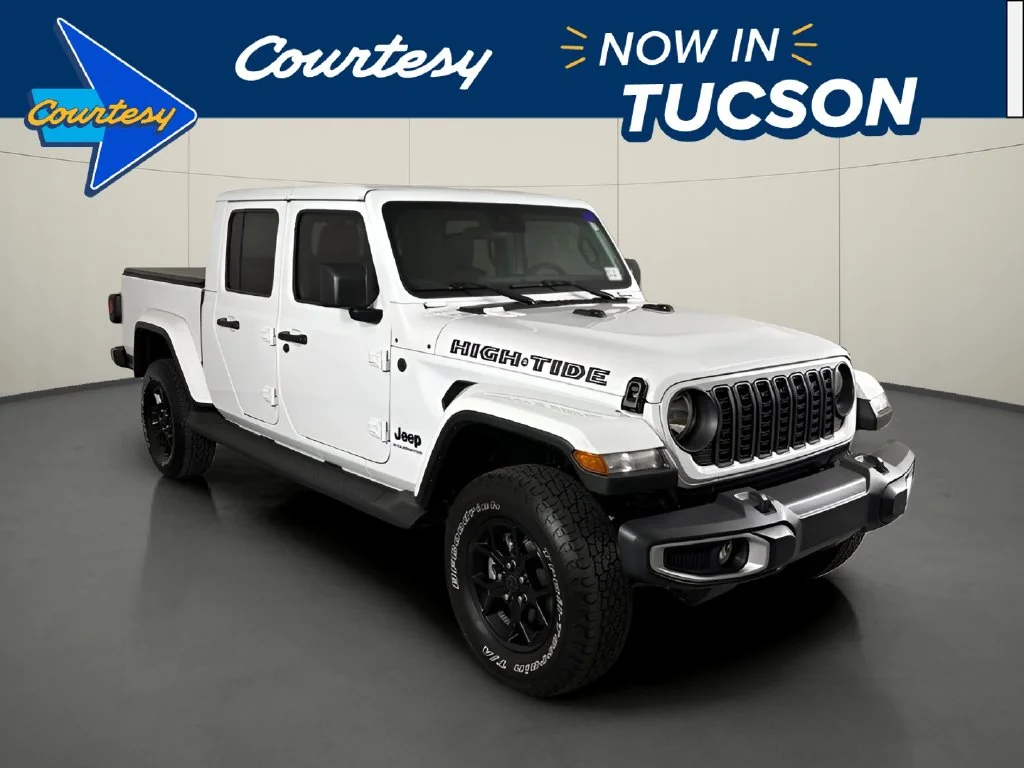Used 2025 White Jeep High Tide image 1