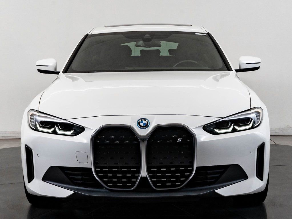 Used 2023 Alpine White BMW eDrive40 image 2