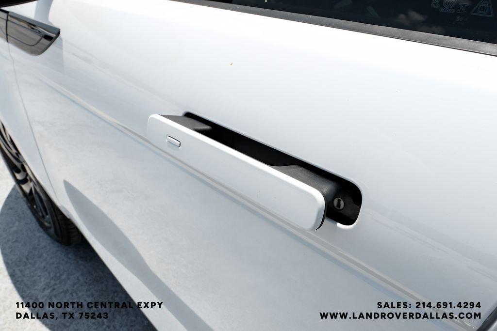 Used 2026 White Land Rover S image 42