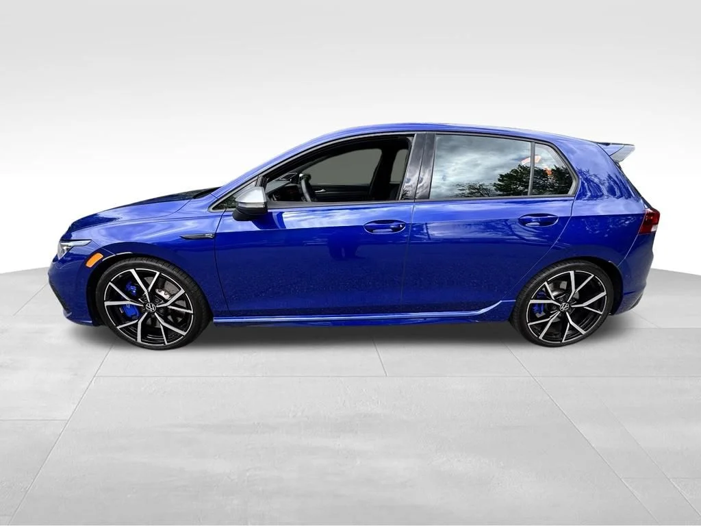 Used 2023 Blue Volkswagen 2.0T image 2