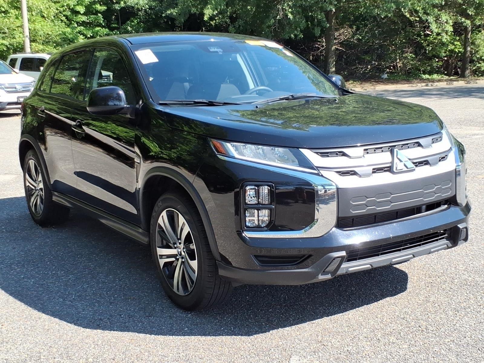 Used 2025  MITSUBISHI  image 6