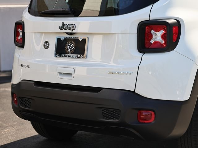 Used 2022 Alpine White Clearcoat Jeep Sport image 8
