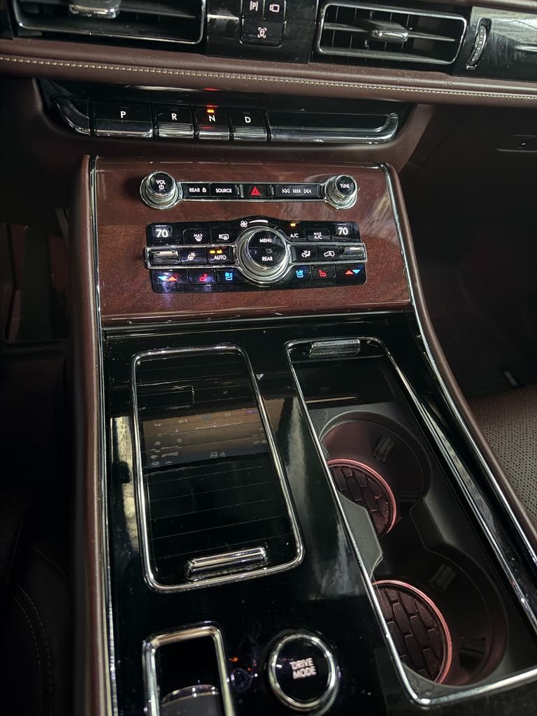 Used 2020 Black Lincoln Black Label image 12