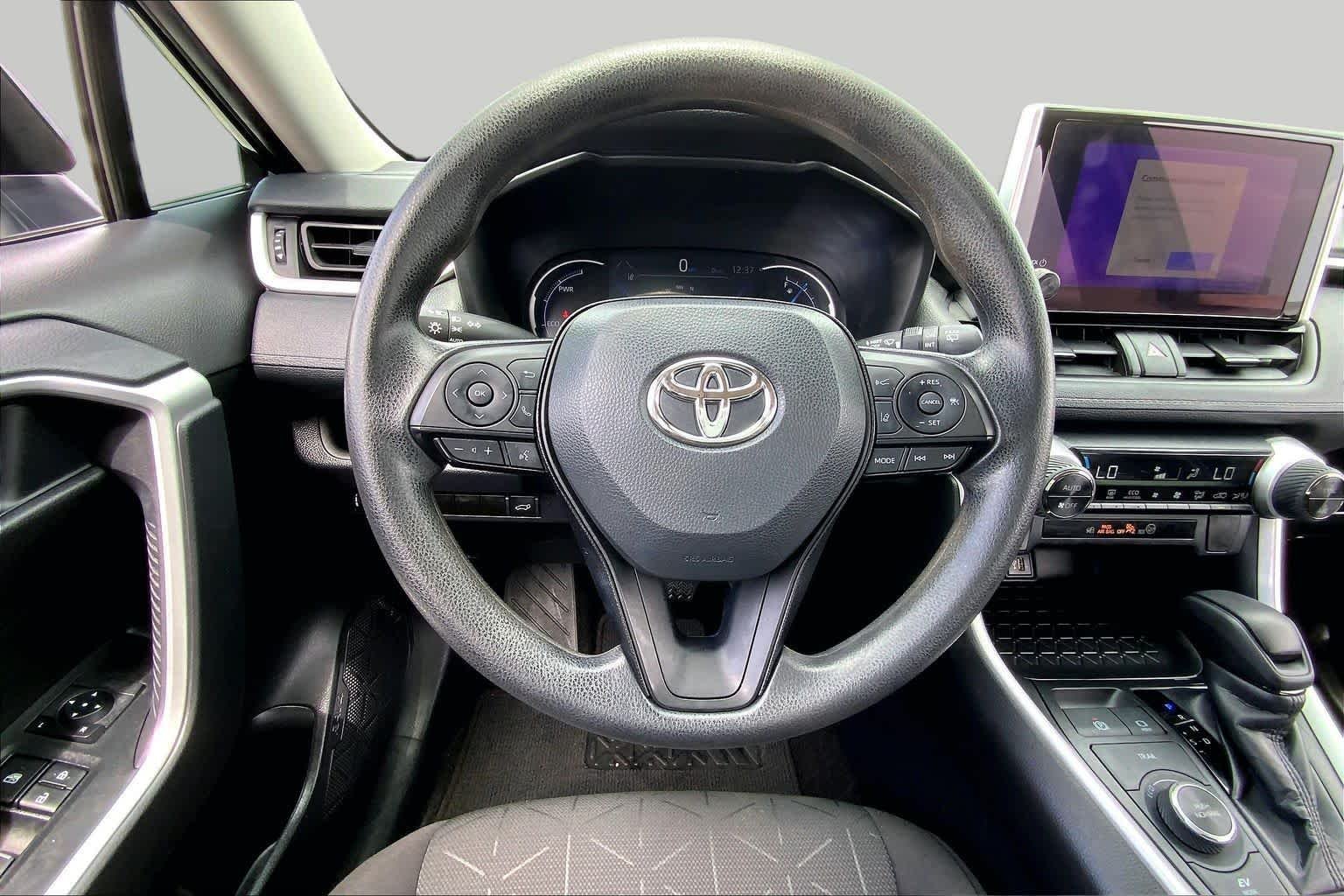 Certified Used 2024 Blueprint Toyota Hybrid XLE image 6