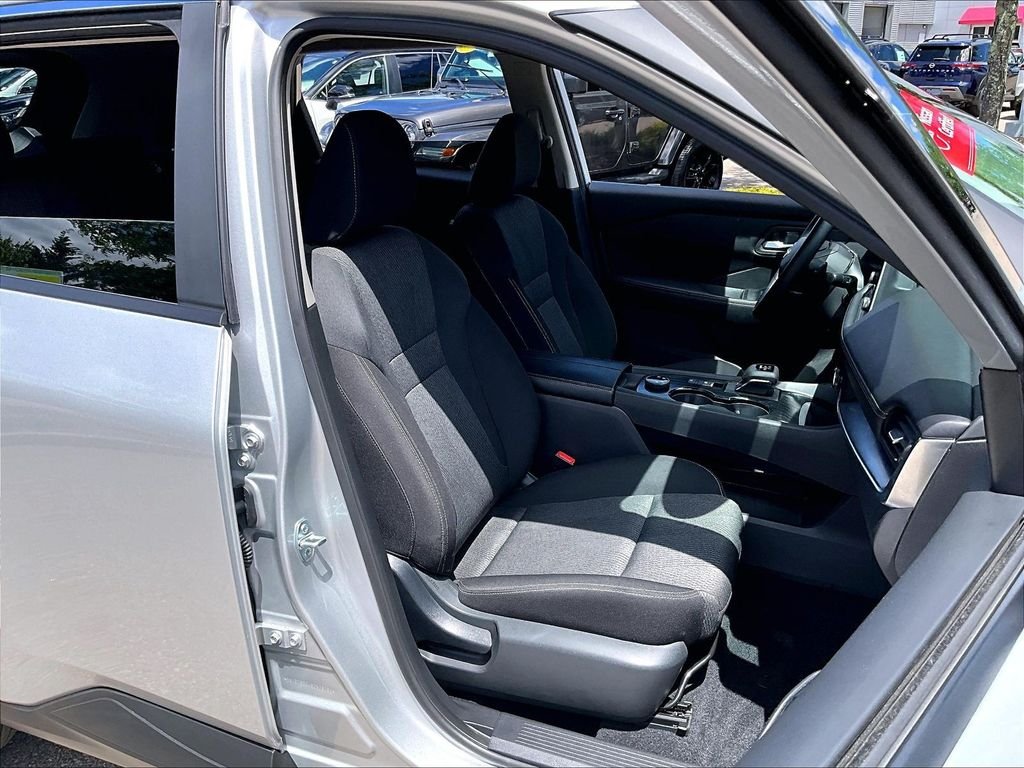 Certified Used 2025 Silver Nissan SV image 11