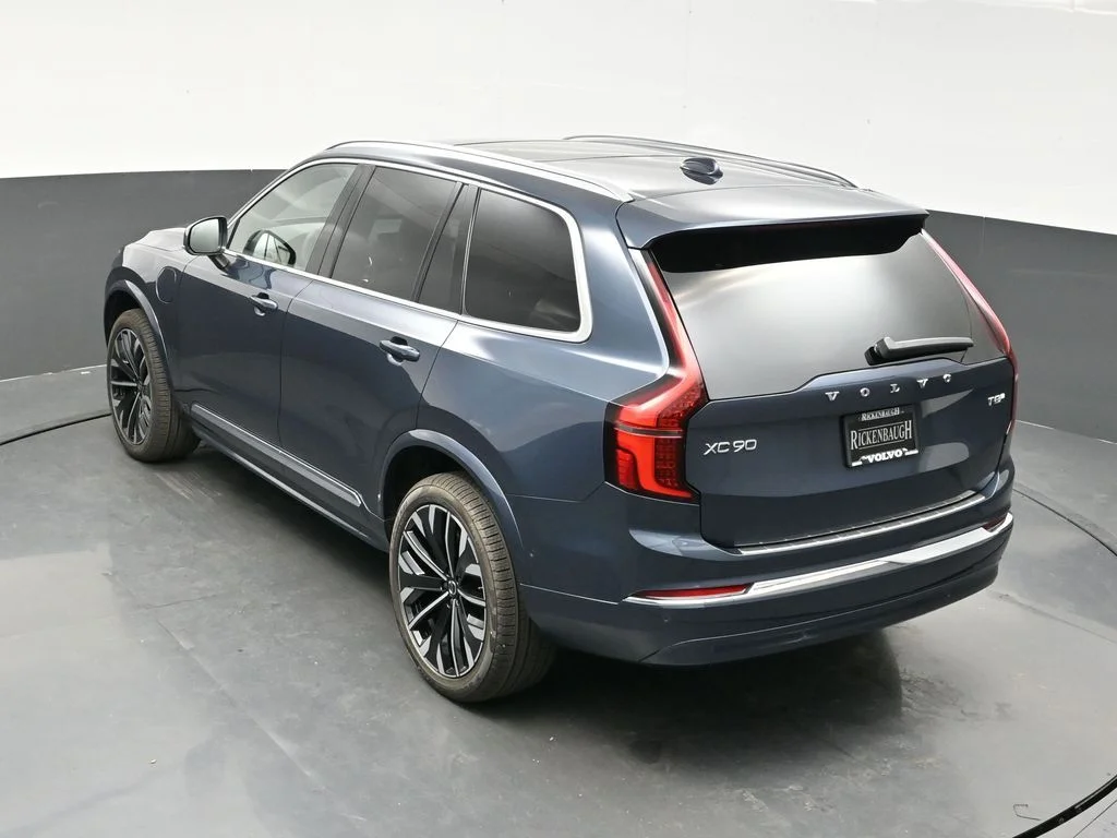 New 2026 Denim Blue Volvo T8 Plus image 20