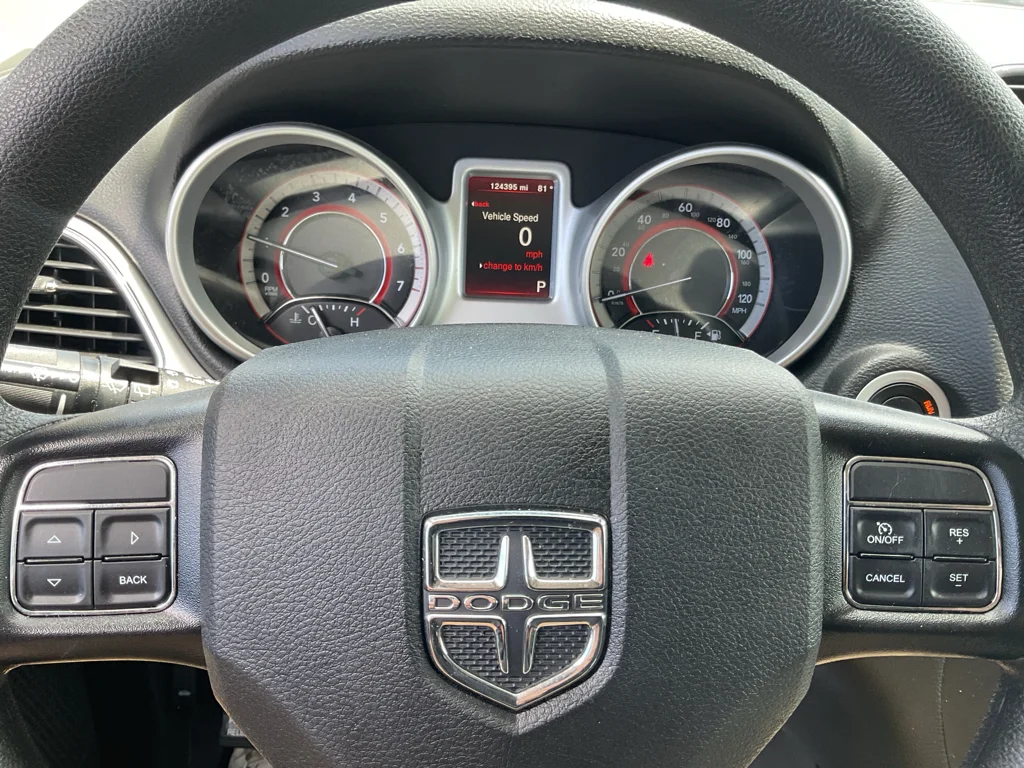 Used 2020 Vice White Dodge SE Value image 28