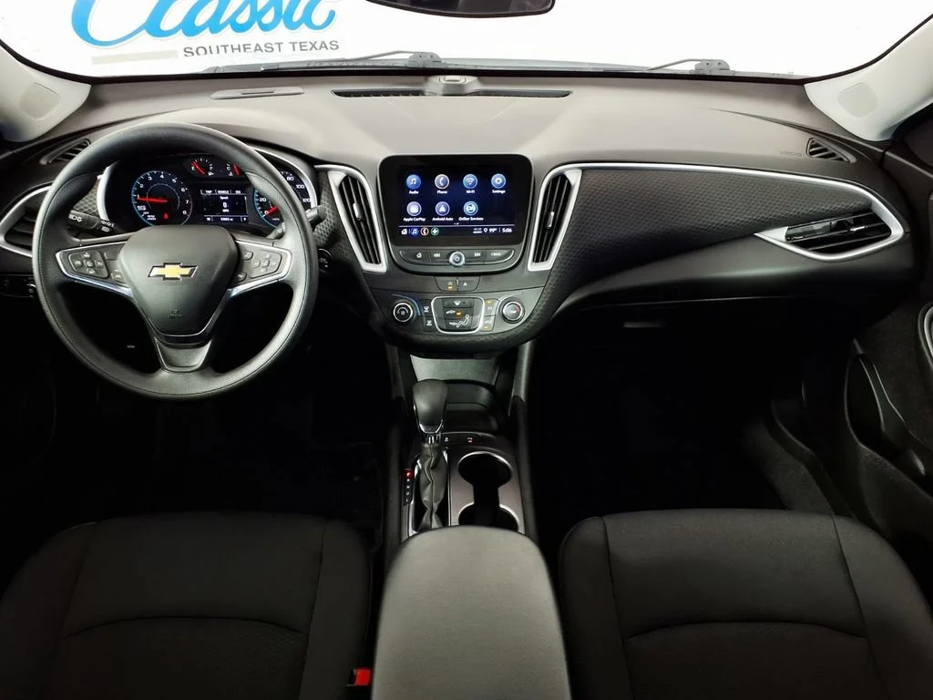 Used 2024 Summit White Chevrolet FL image 14