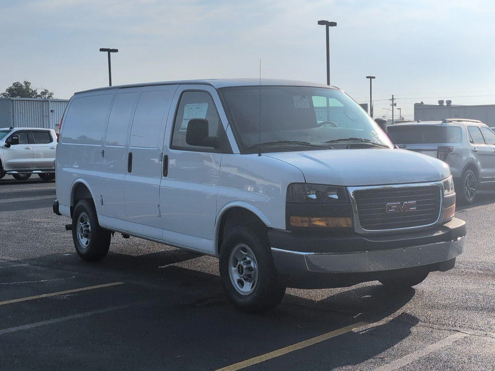 2026 GMC Savana Cargo Work Van - Photo 8