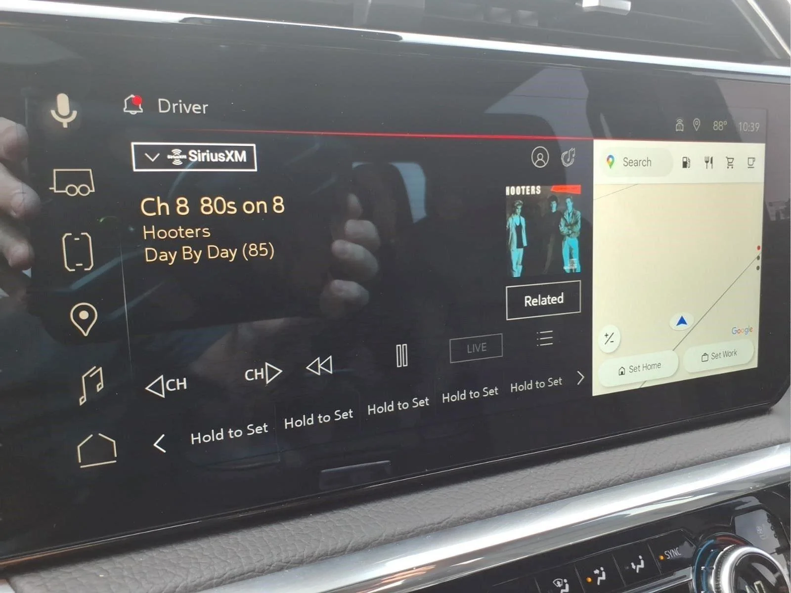 Used 2024 Onyx Black GMC Denali image 23