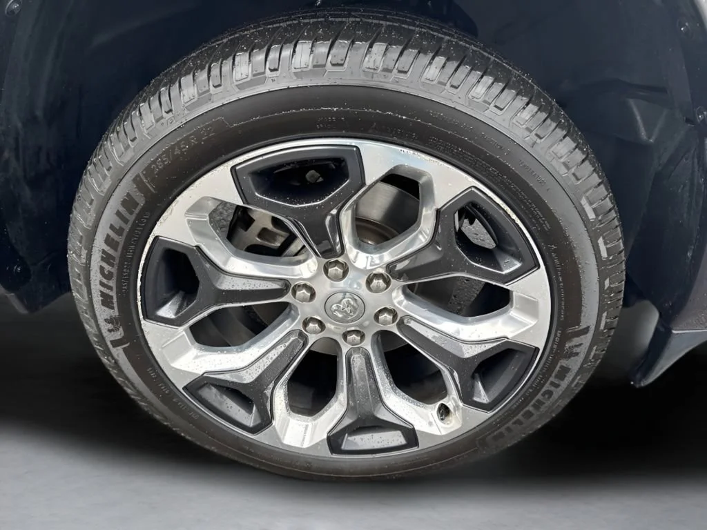 Used 2020  Ram Limited image 35
