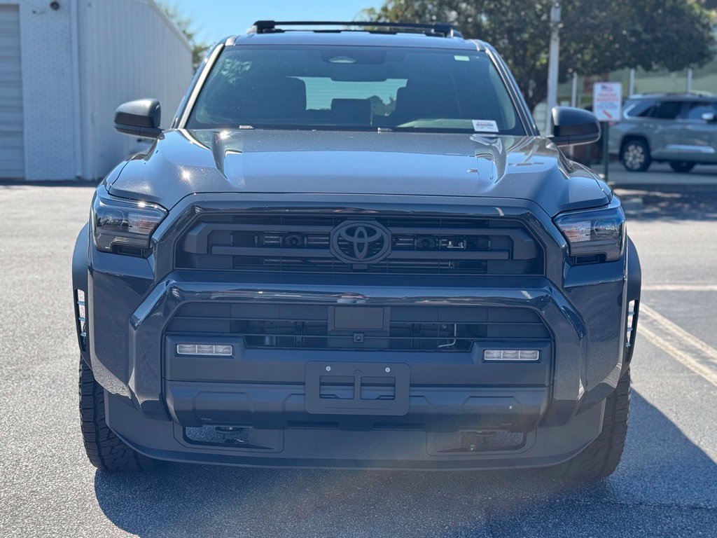 Used 2025  Toyota SR5 image 4