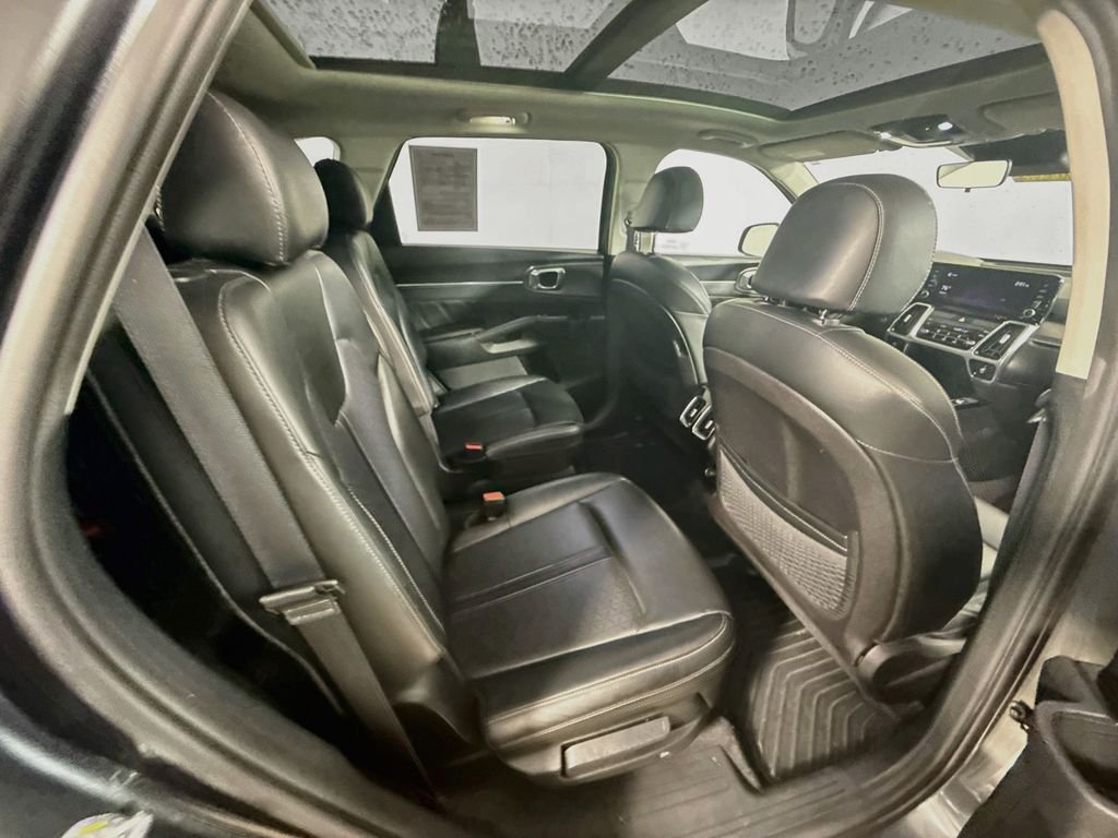 Used 2021 Gravity Grey Kia SX image 13