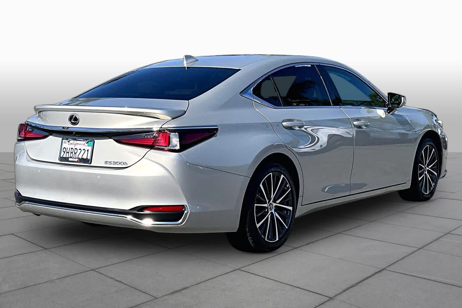 Used 2023 Moonbeam Beige Metallic Lexus  image 12