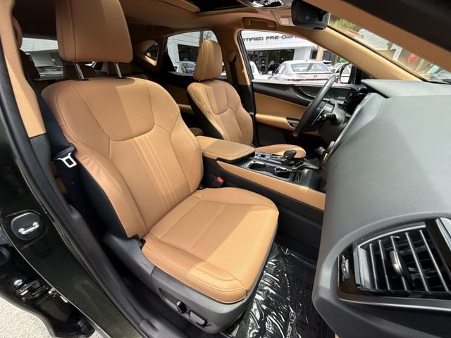 2025 Lexus NX 250 - Photo 26