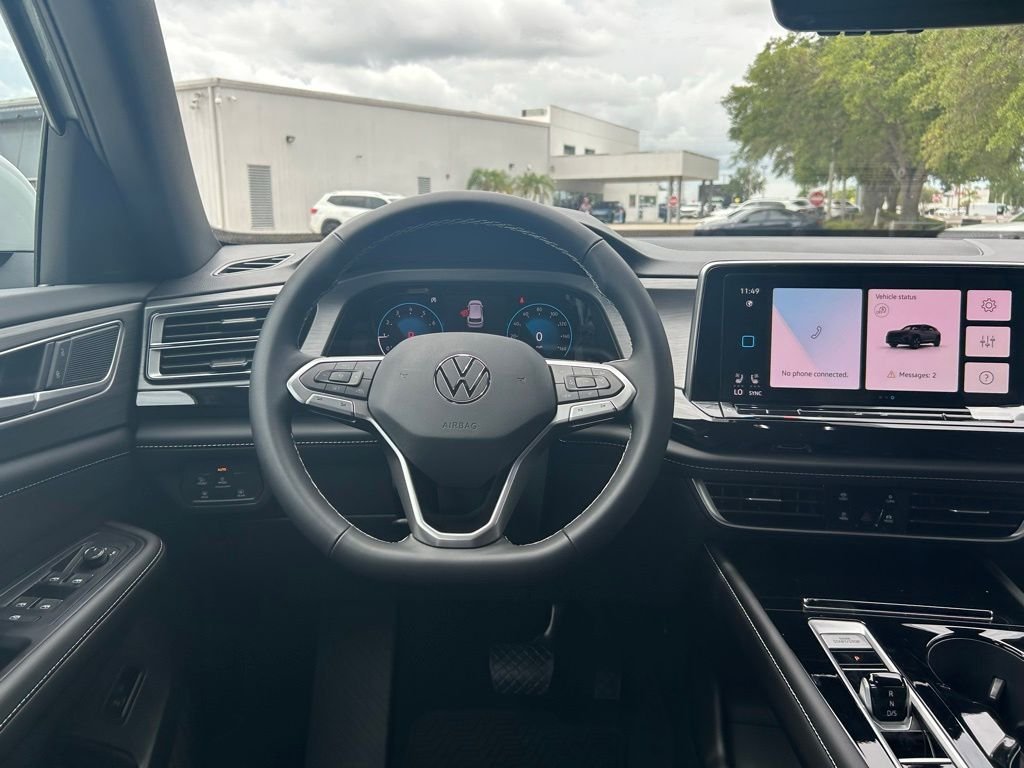 New 2026 White/off-white Volkswagen 2.0T SE w/Technology image 53