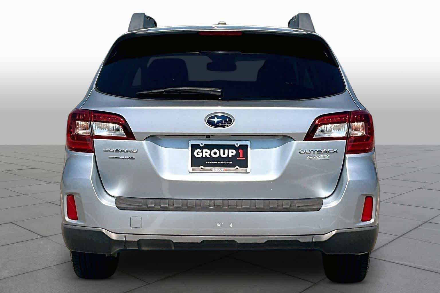 Used 2015 Ice Silver Metallic Subaru 2.5i Limited image 5