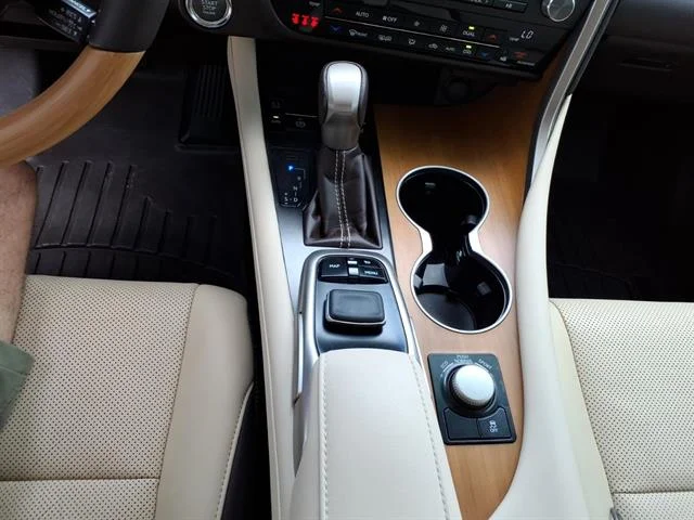 Used 2019 Satin Cashmere Metallic Lexus Base image 16