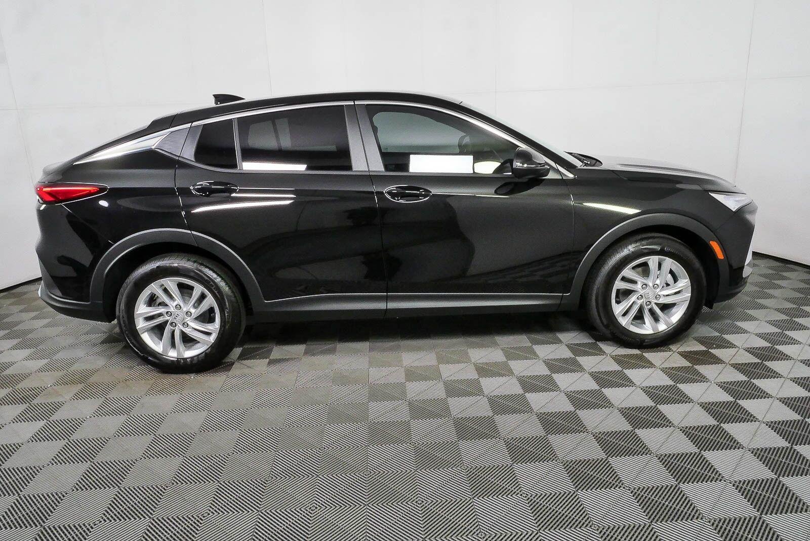2026 Buick Envista Preferred - Photo 2