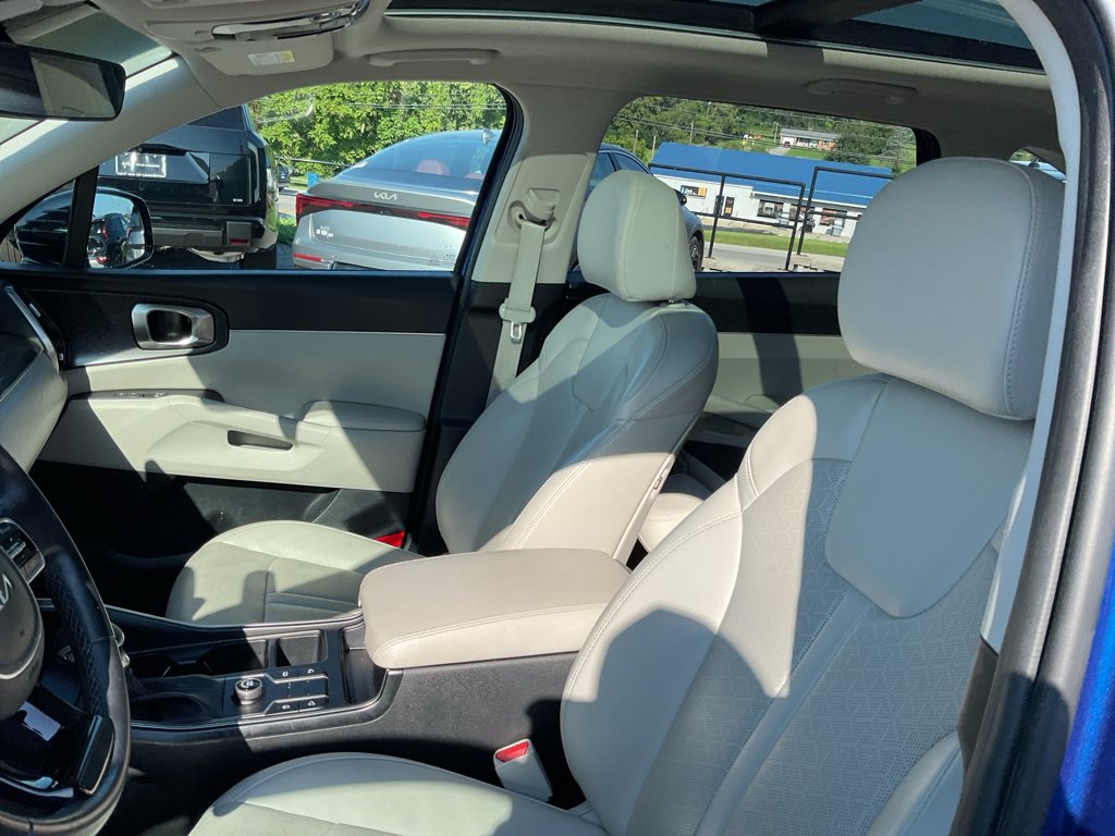 Certified Used 2023 Sapphire Blue Kia S image 20