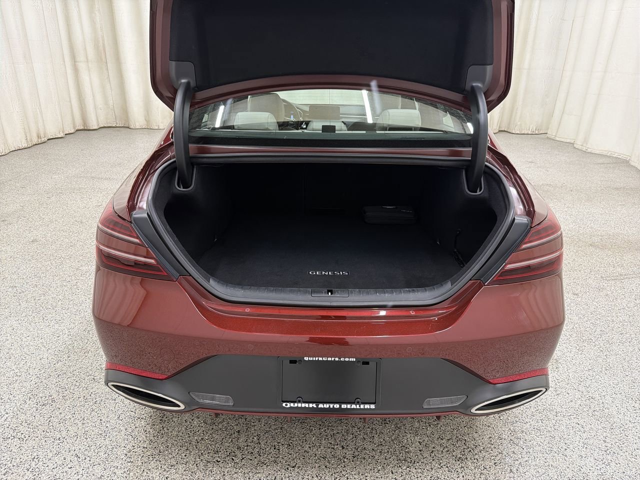 2024 GENESIS G70 Sport Advanced - Photo 17