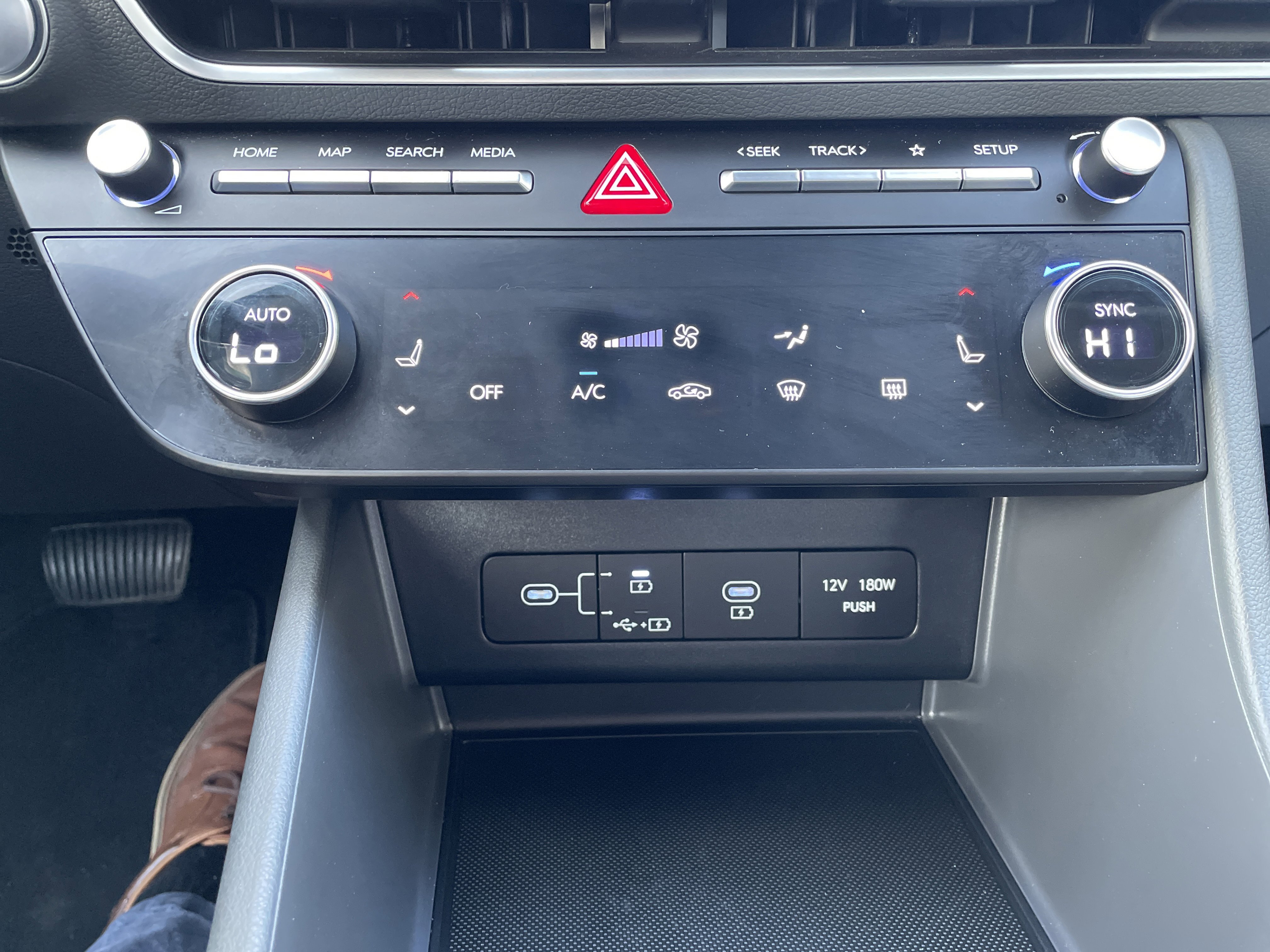 Used 2024 Transmission Blue Hyundai SEL image 20