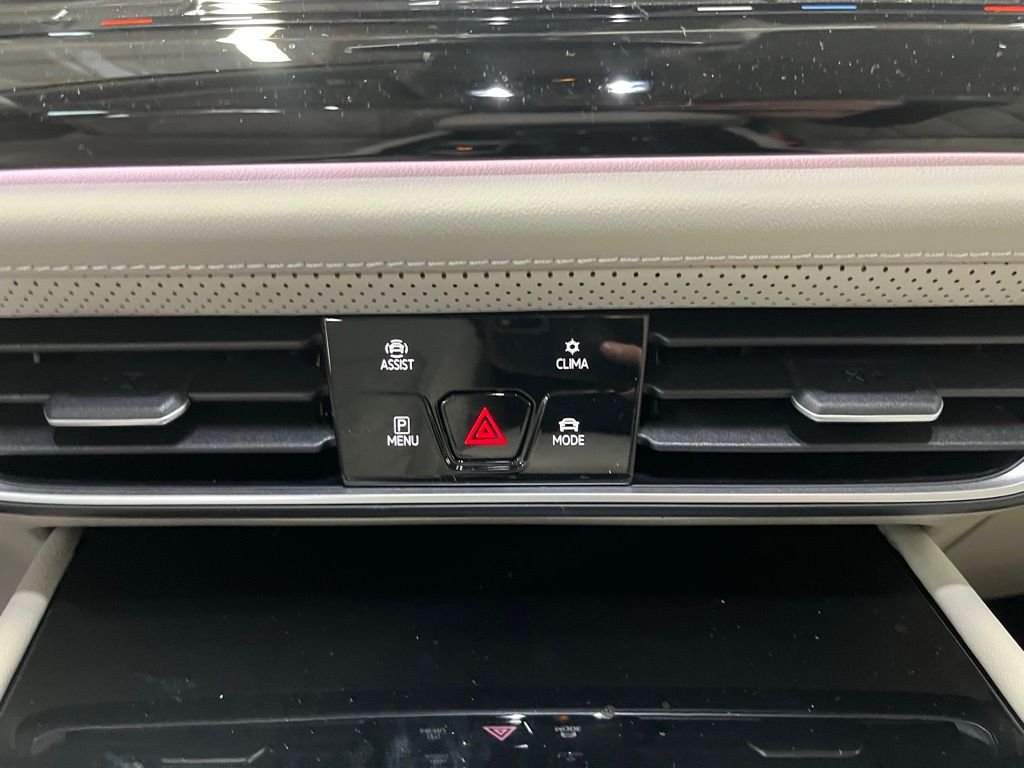 New 2026 White/off-white Volkswagen 2.0T SEL Premium R-Line image 15