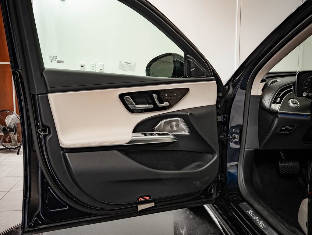 New 2026 Nautical Blue Metallic Mercedes-Benz E 350 image 27