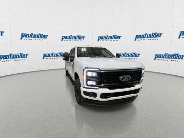 New 2026 Oxford White Ford F-350® XL image 3
