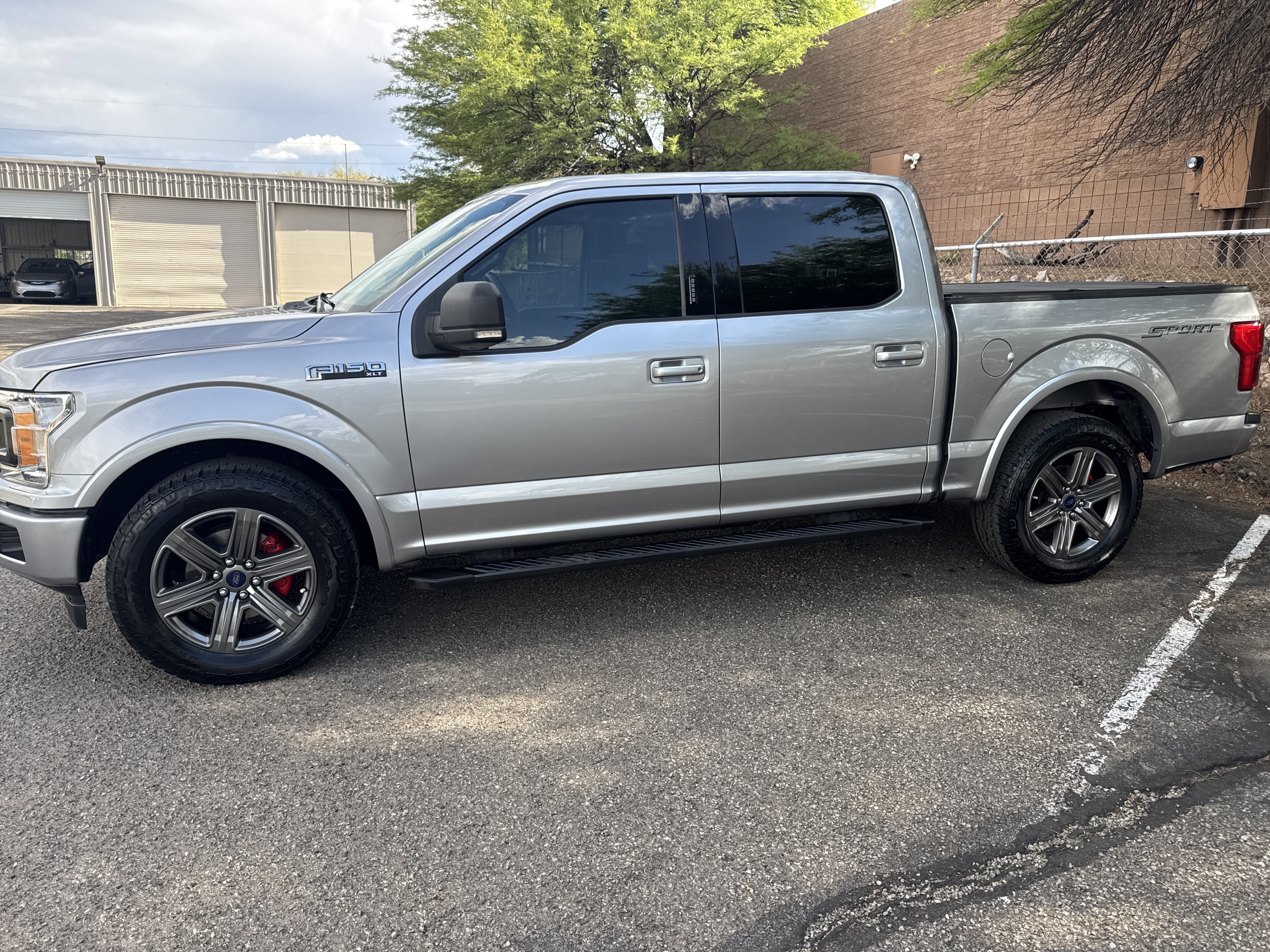 Used 2020 Ignot Silver Ford XLT image 4