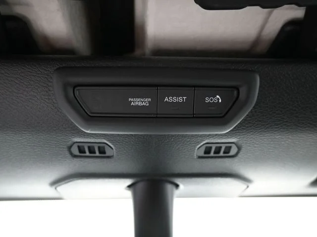 Used 2023 Black Jeep Mojave image 42
