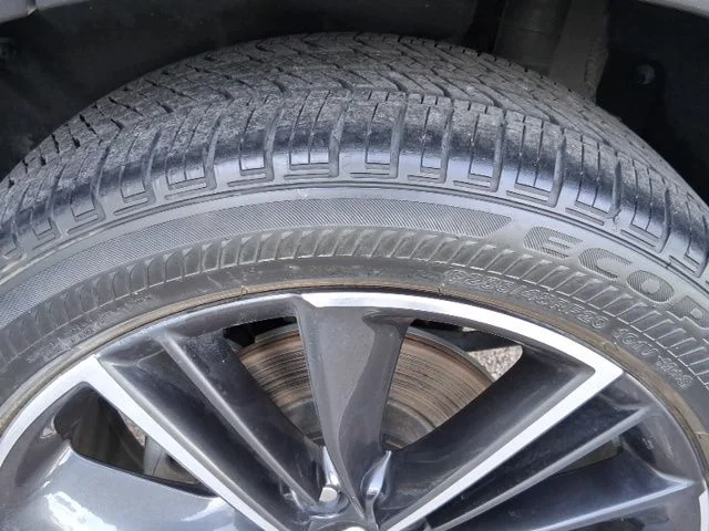 Used 2023 Black INFINITI LUXE image 24