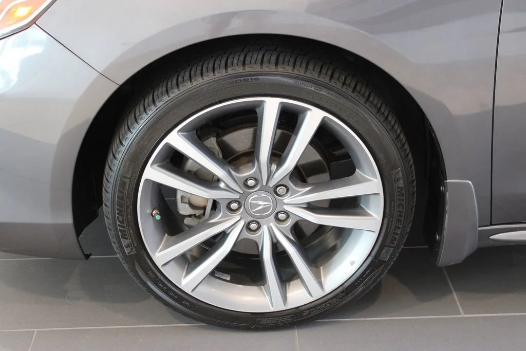 Used 2020 Modern Steel Metallic Acura SH-AWD with Technology Package image 65