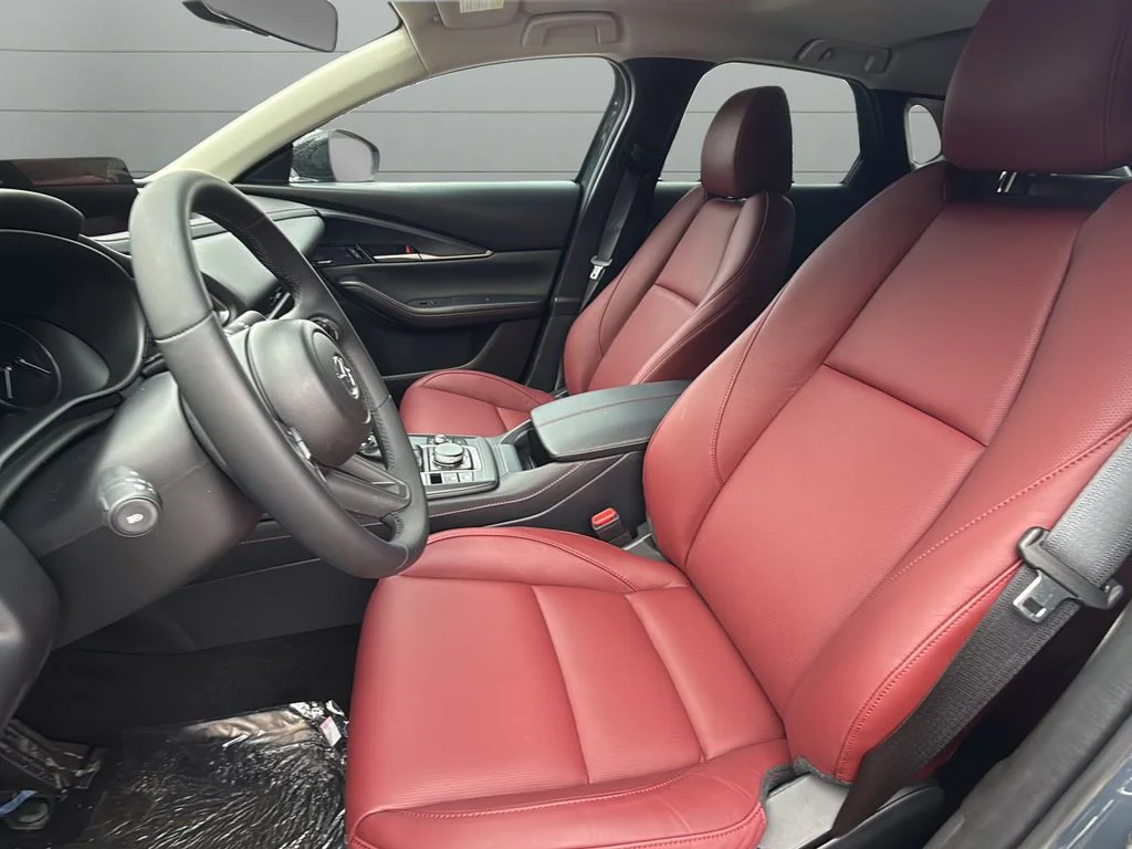 Used 2026 Gray Mazda 2.5 S Carbon Edition image 10