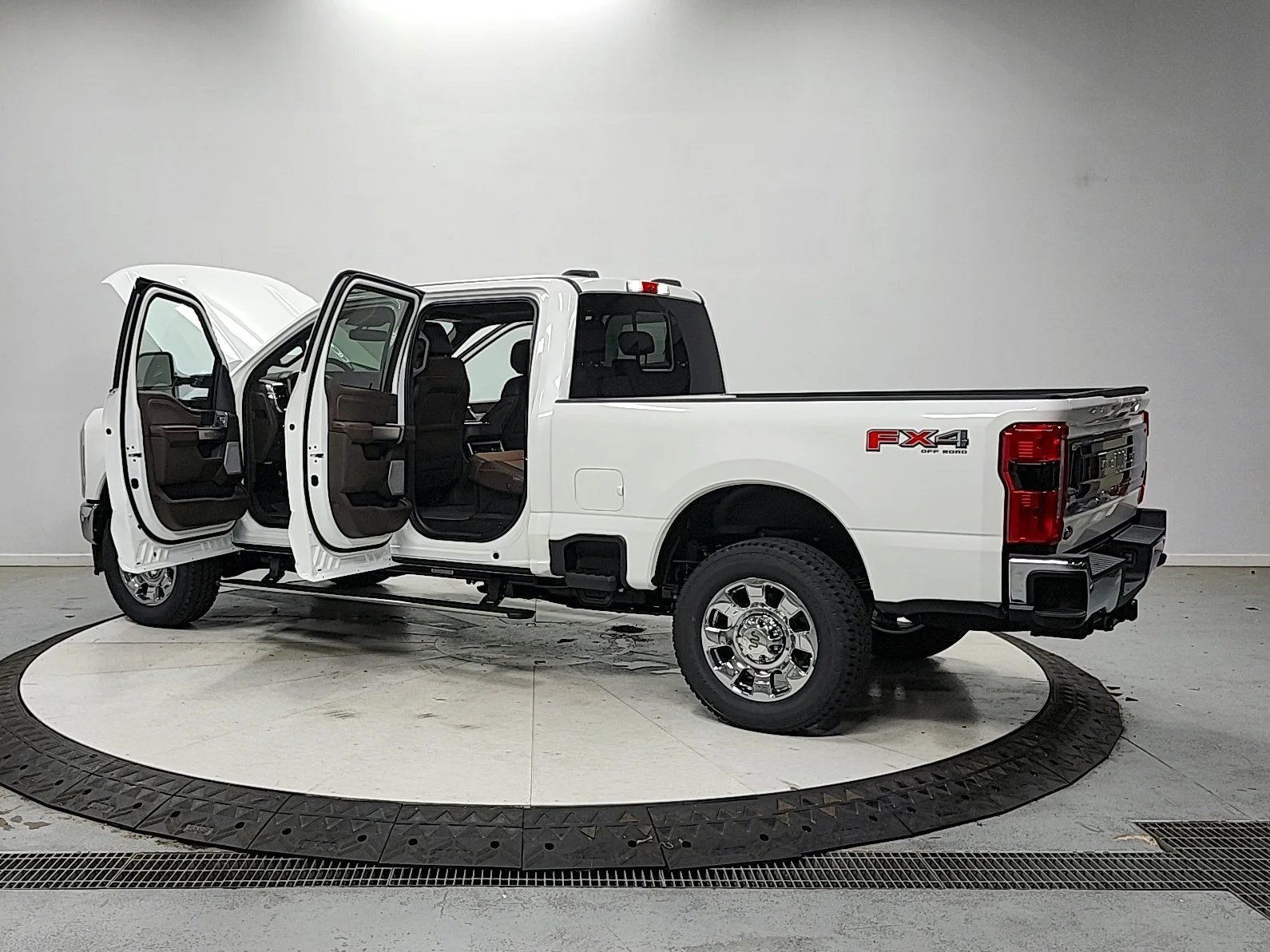 New 2026 White Ford King Ranch image 14