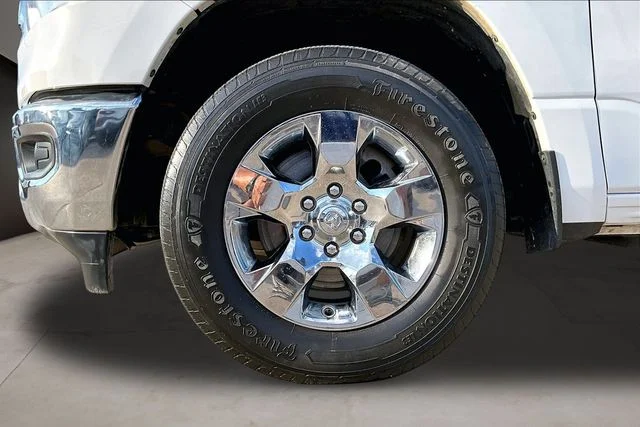 Used 2022 White Ram Big Horn/Lone Star image 33