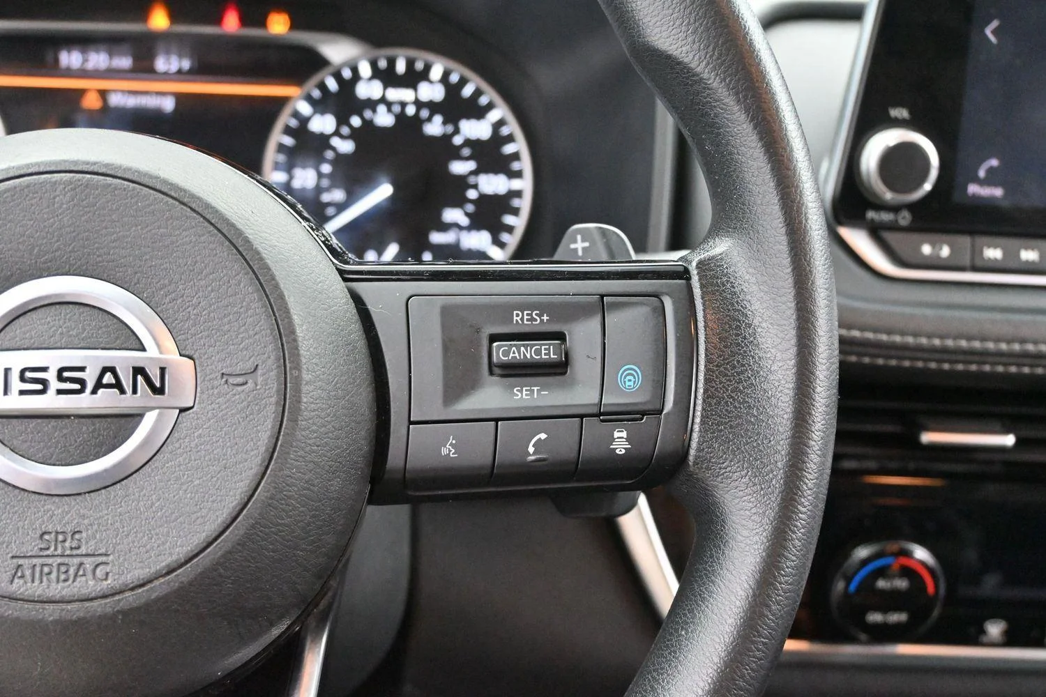 Used 2021 Super Black Nissan SV image 15