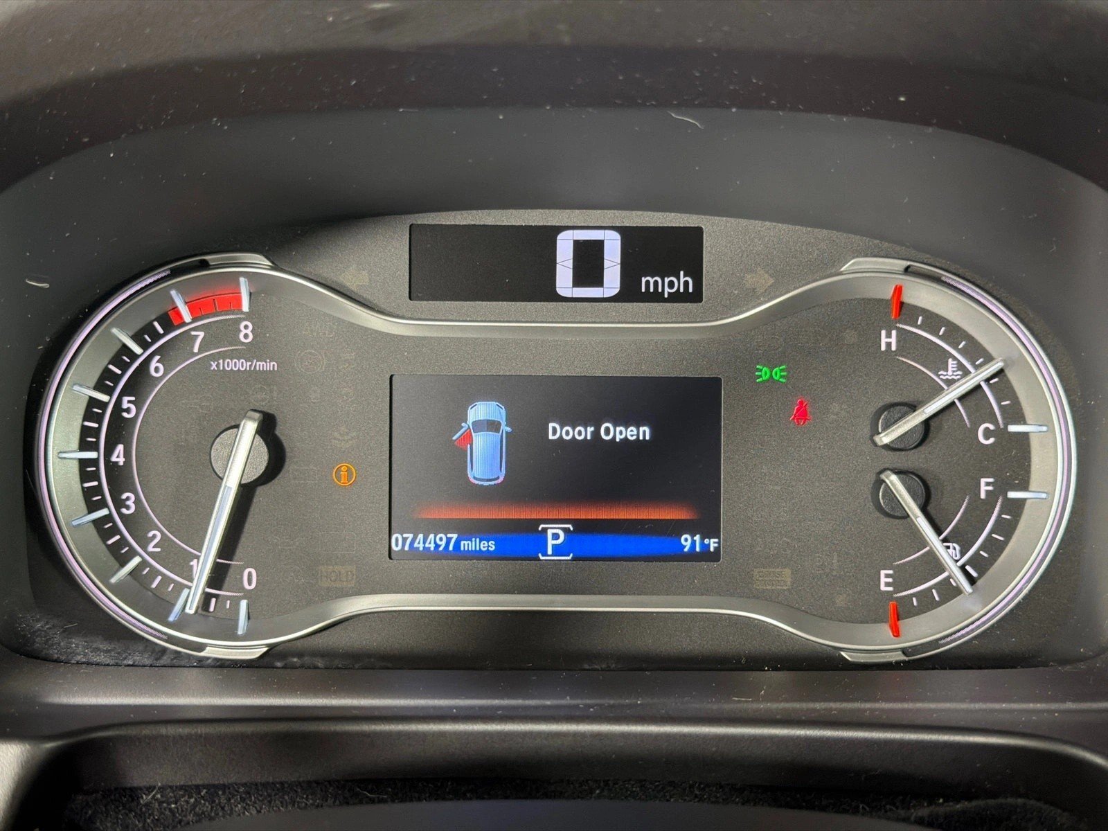 Used 2018 White Diamond Pearl Honda Touring image 29