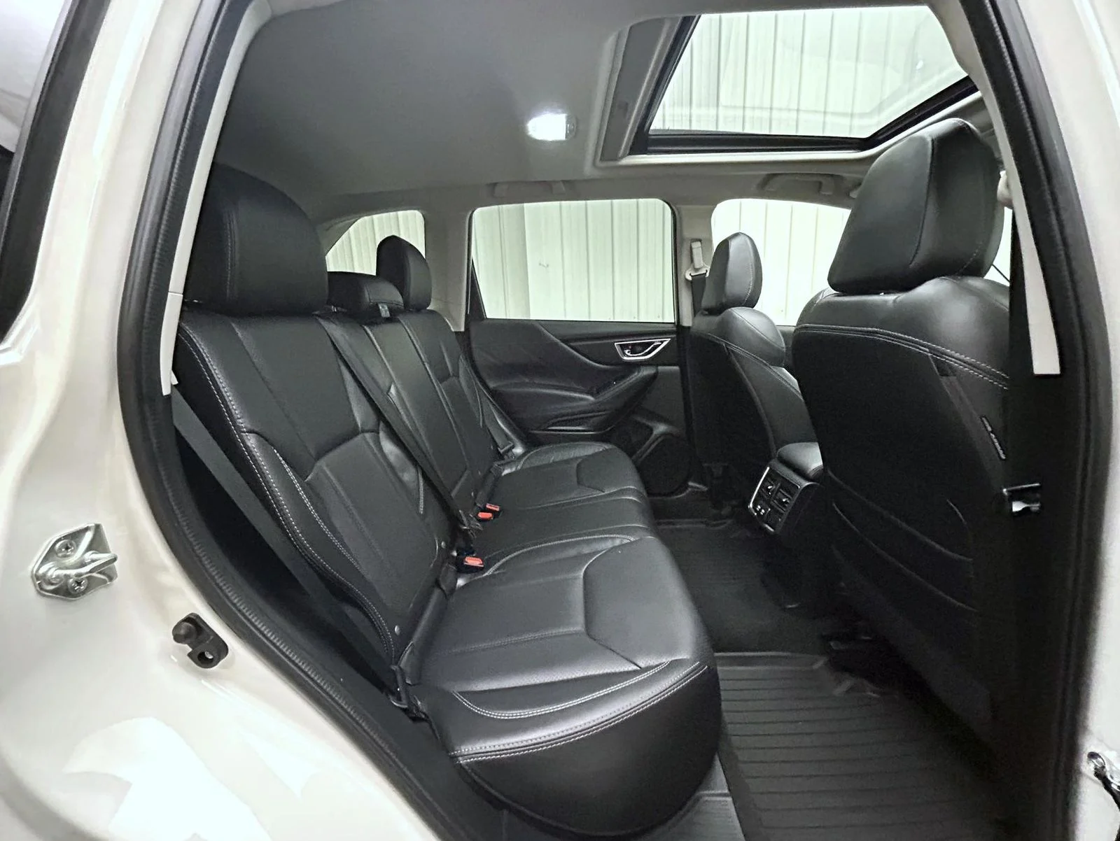 Used 2021 White Subaru Limited image 18