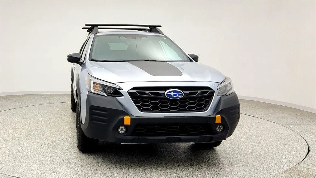 Used 2023 Ice Silver Metallic Subaru Wilderness CVT image 2